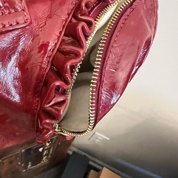 NWT Tressje Gorgeous Red Patent Leather handbag. - Picture 15 of 16